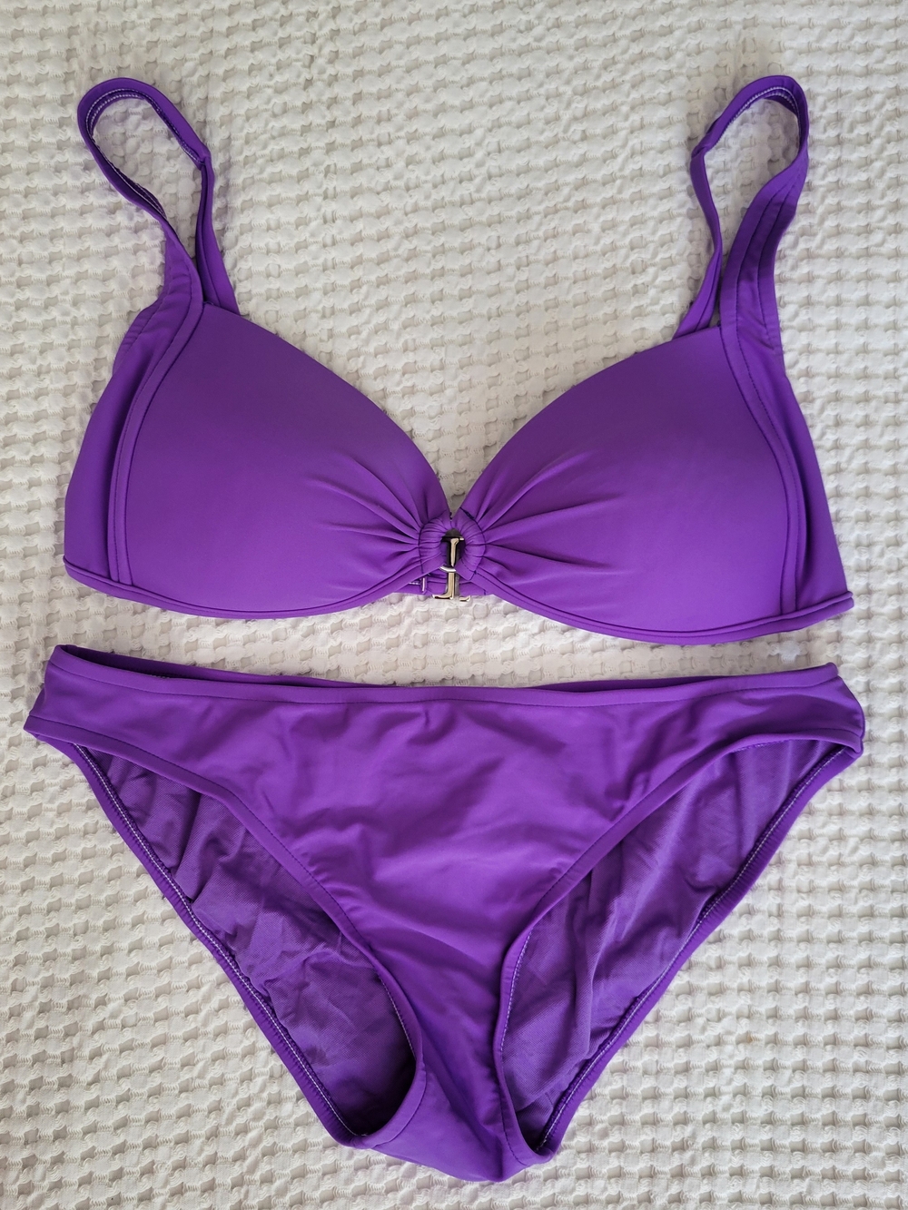 Classic Purple Women's Two-Piece Bikini Set with Back Closure